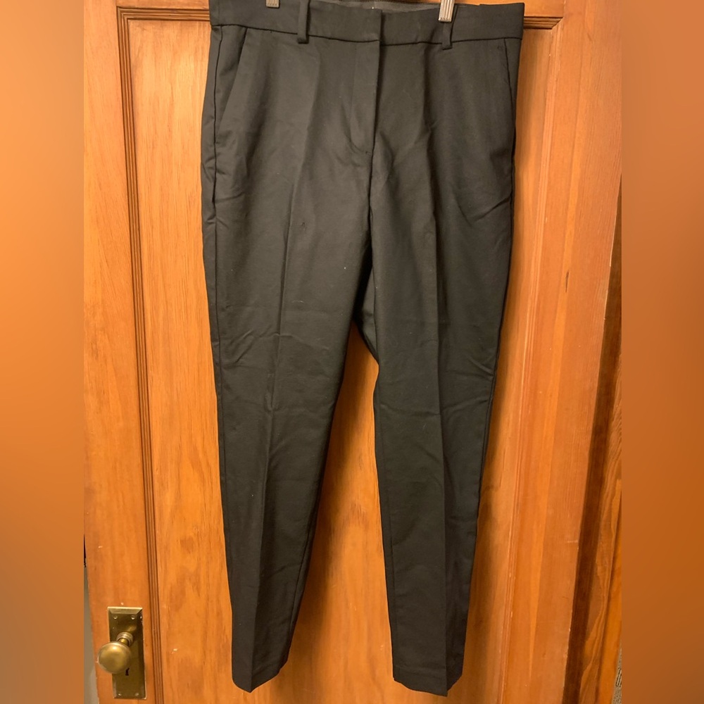 H&M Women's Black Ankle Pants